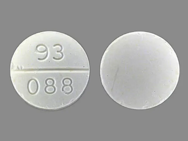 Sulfamethoxazole/Trimethoprim (Bactrim, Septra, and others) 93 088 Pill Image