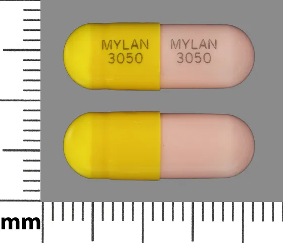 Clomipramine (Anafranil) MYLAN 3050 MYLAN 3050 Pill Image