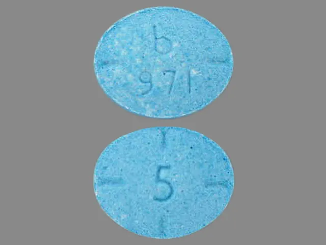 Amphetamine/Dextroamphetamine (Adderall, Mydayis, and others) B 971 5 Pill Image
