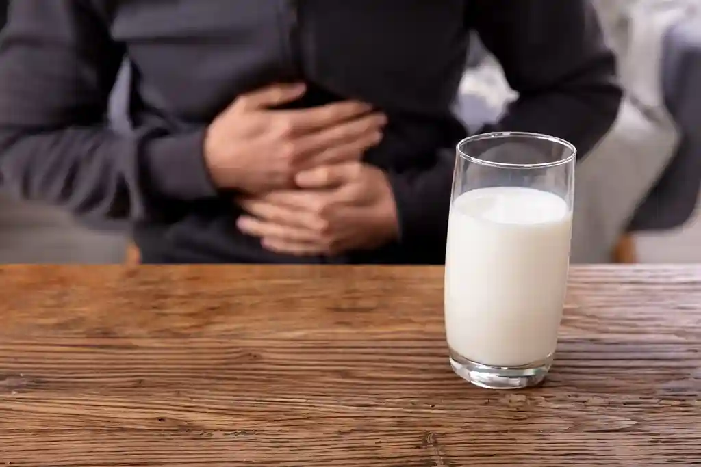 stomachache after drinking milk