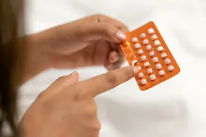 Minipils ialah kawalan kelahiran dos rendah yang diambil setiap hari dalam sebulan. 