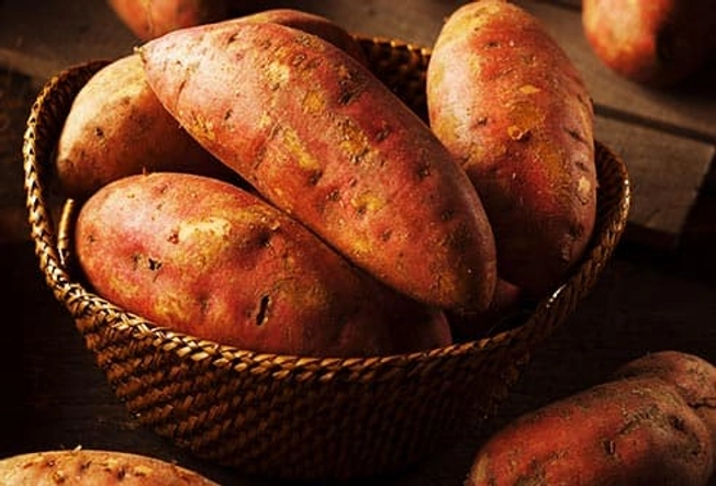 Sweet Potatoes to Fight Dull Locks