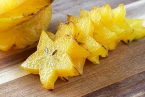 Star fruit is a nutritious tropical fruit packed with vitamin C, fiber, and antioxidants. (Photo Credit: Moment/Getty Images)