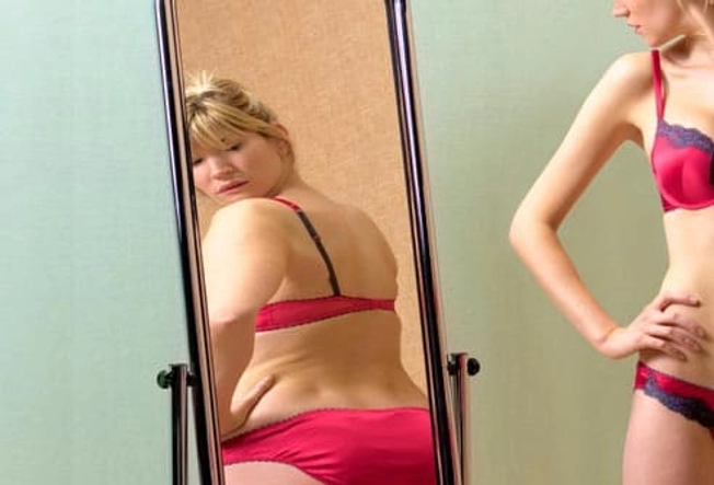 Anorexia Symptom: False Body Image
