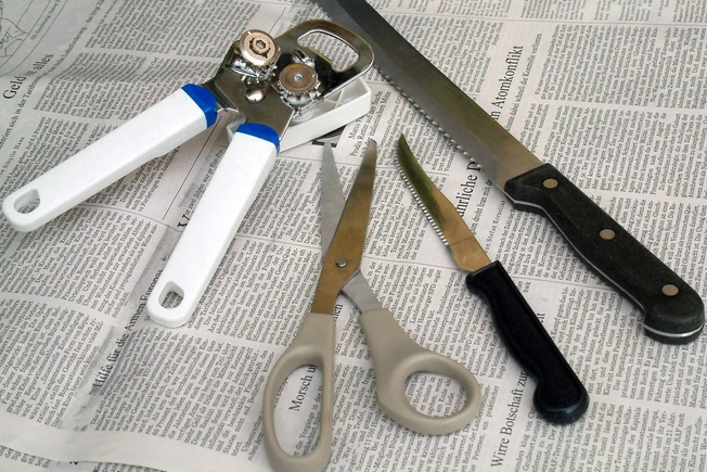 Tools for Lefties