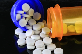 Myth #4: You Can Eat What You Want if You’re Taking Cholesterol Meds