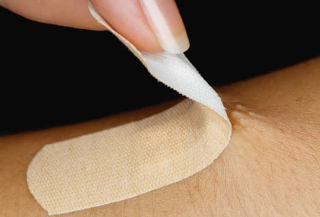 True or False? It's Best To Pull a Bandage Slowly